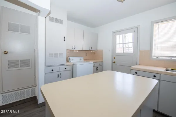 $229,900 | 4013 Hueco Avenue, El Paso, TX 79903