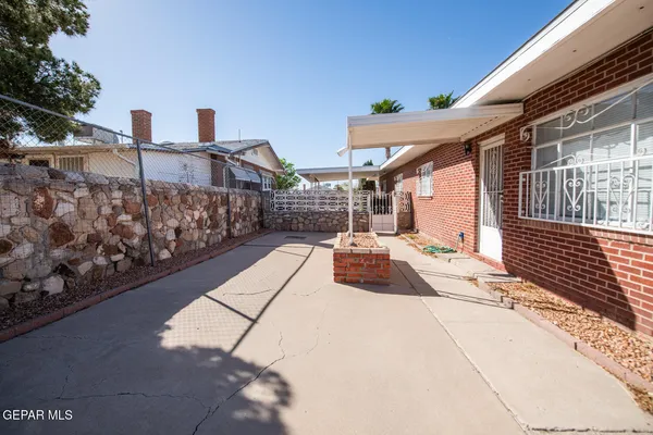 $229,900 | 4013 Hueco Avenue, El Paso, TX 79903