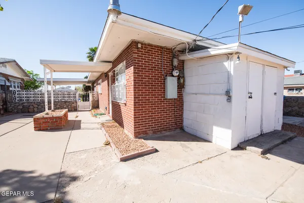 $229,900 | 4013 Hueco Avenue, El Paso, TX 79903