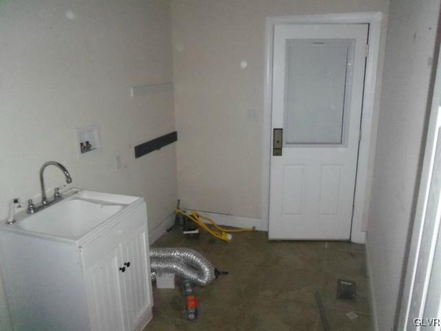 5569 Vera Cruz Road Emmaus, PA 18049 - Photo 14 of 29 Gallery Image 14