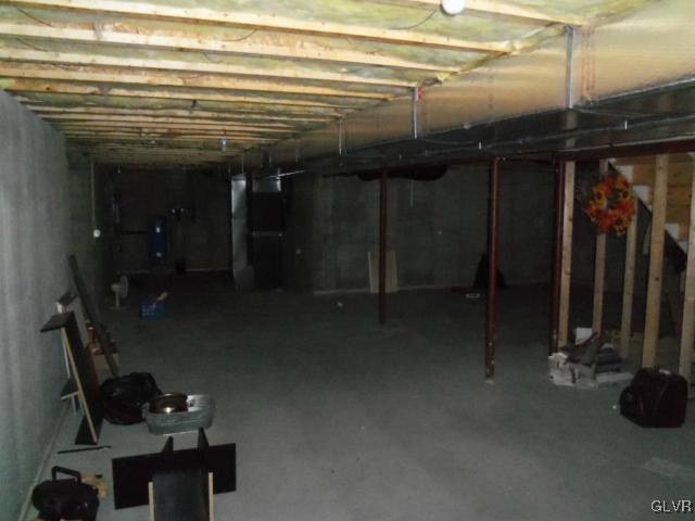 5569 Vera Cruz Road Emmaus, PA 18049 - Photo 26 of 29 Gallery Image 26