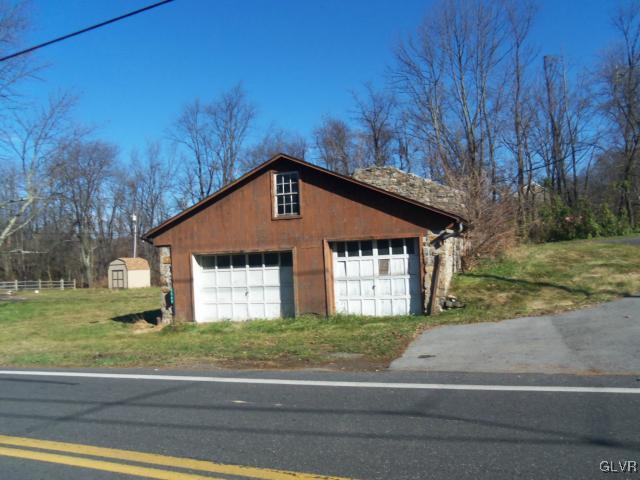 5569 Vera Cruz Road Emmaus, PA 18049 - Photo 28 of 29 Gallery Image 28