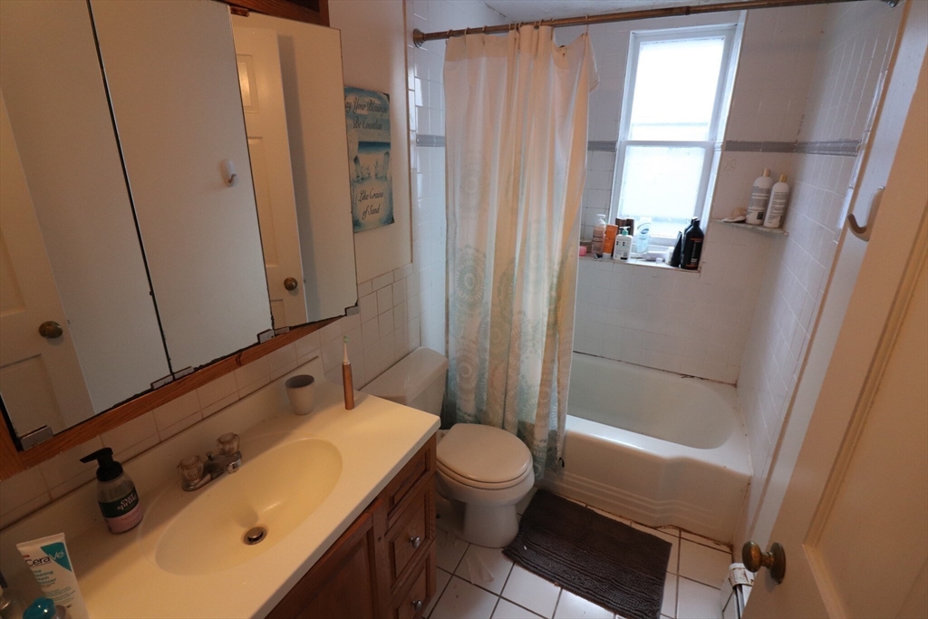 40 Atherton Road, Unit 2 Brookline, MA 02446 - Photo 22 of 25