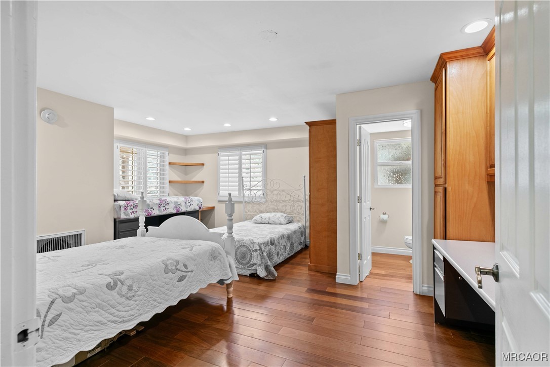 26665 Modoc Lane Lake Arrowhead, CA 92352 - Photo 13 of 38