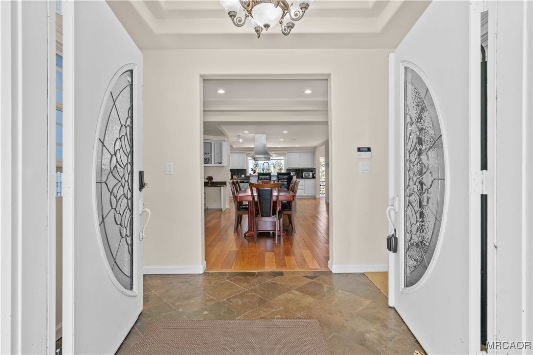 26665 Modoc Lane Lake Arrowhead, CA 92352 - Photo 10 of 38 Main Entrance