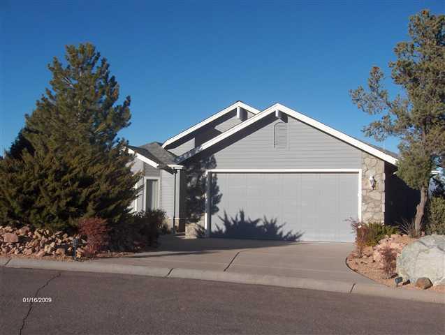 1101 South Elk Ridge Point Payson, AZ 85541 - Photo 1 of 9 Private entrance to an outstanding home