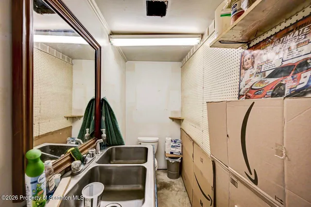 $847,999 | 1560 Reservoir Road, Moscow, PA 18444