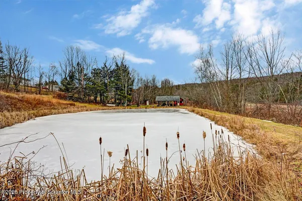 $780,000 | 1560 Reservoir Road, Moscow, PA 18444