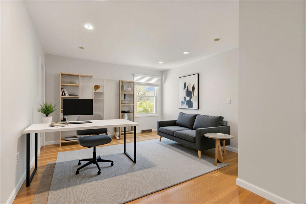 17 Niantic Road Sharon, MA 02067 - Photo 25 of 39