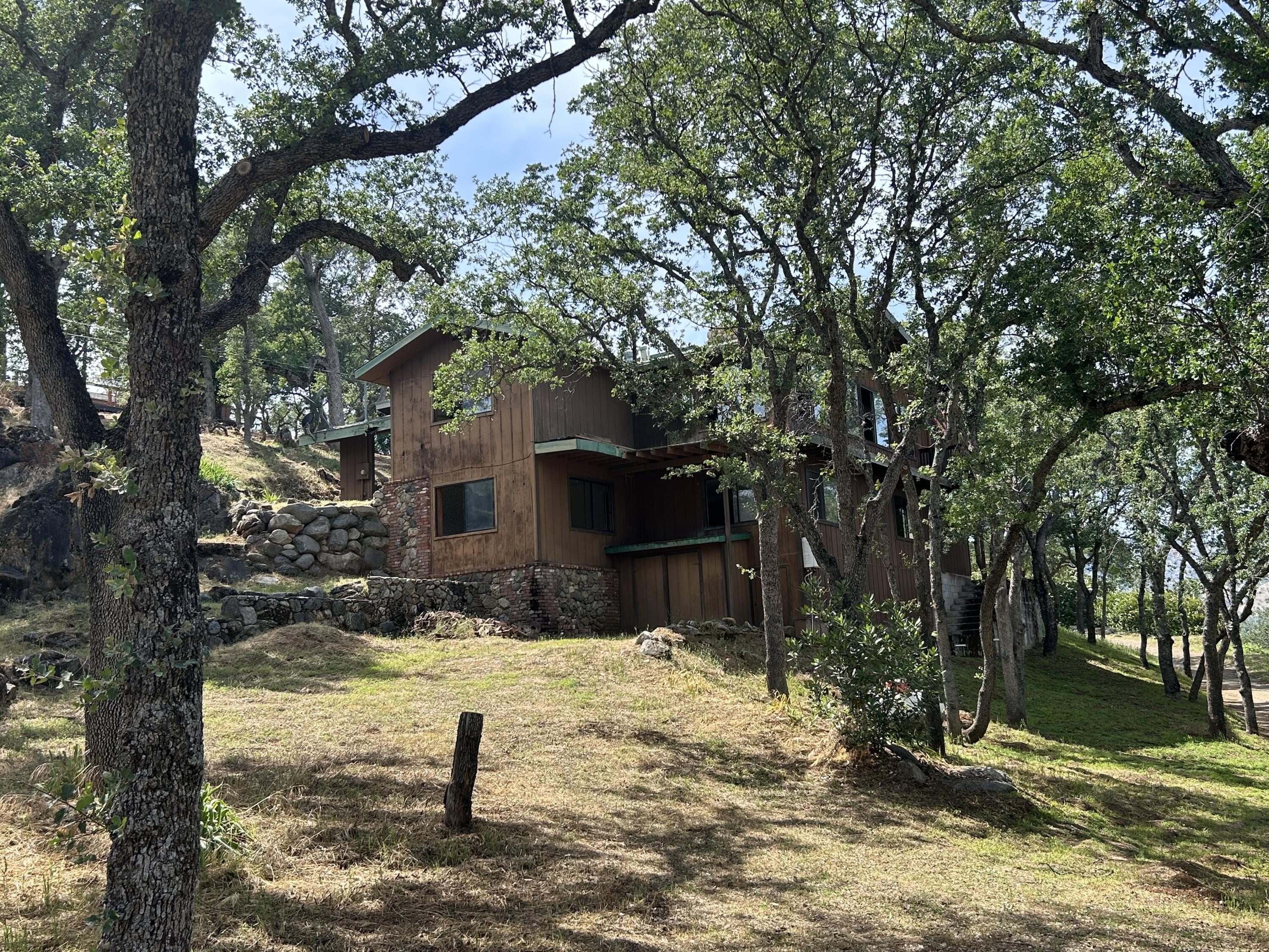 40838 Oak Ridge Drive Three Rivers, CA 93271 - Photo 6 of 51 a view of backyard of the house