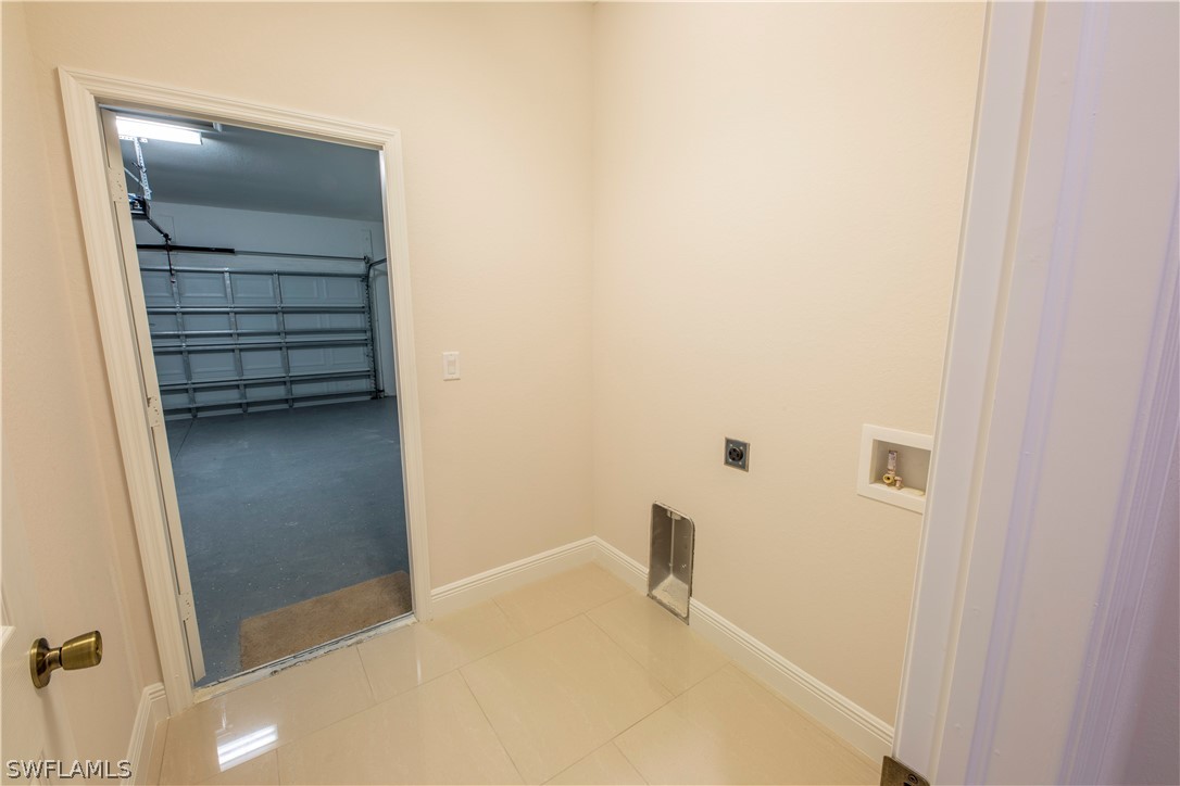 8168 Anhinga Road Fort Myers, FL 33967 - Photo 15 of 24 Gallery Image 15