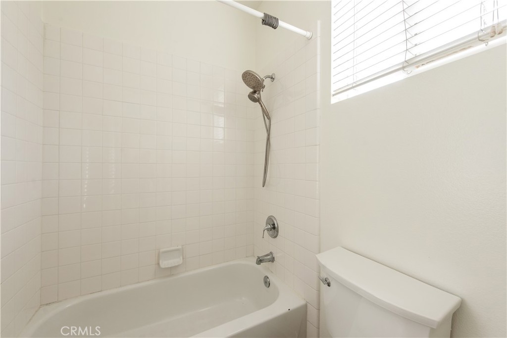 32 Sebastian Irvine, CA 92602 - Photo 14 of 51