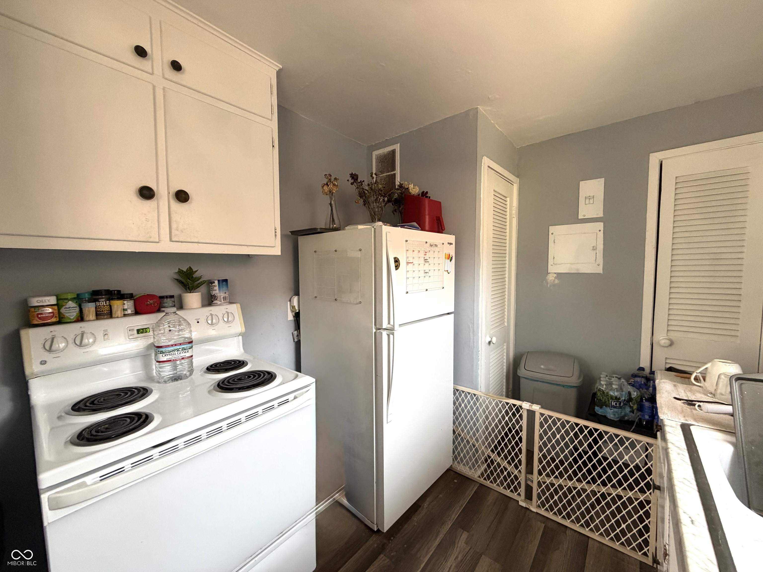1207 East 11th Street Anderson, IN 46012 - Photo 6 of 16