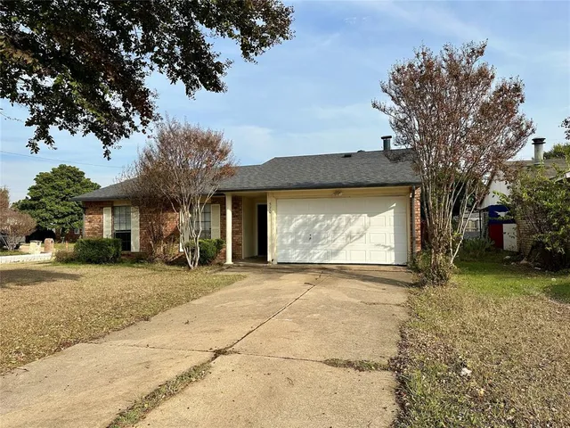 $1,900 | 570 Windsor Place, Allen, TX 75002