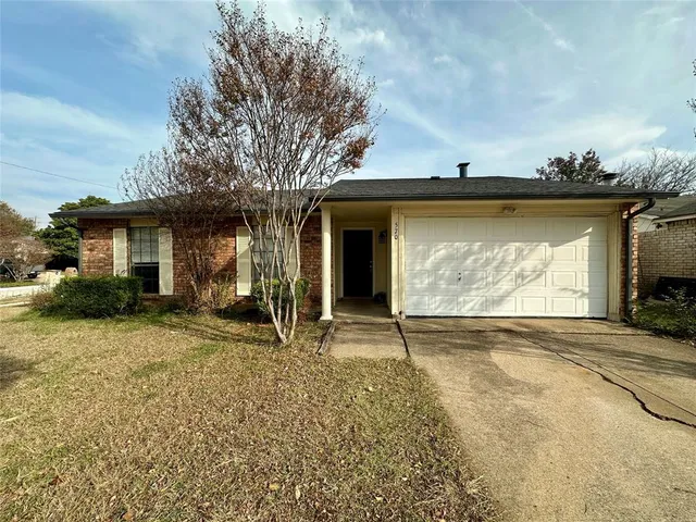 $1,900 | 570 Windsor Place, Allen, TX 75002
