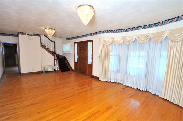 19 Bedford Road Springfield, MA 01107 - Photo 7 of 29 Gallery Image 7