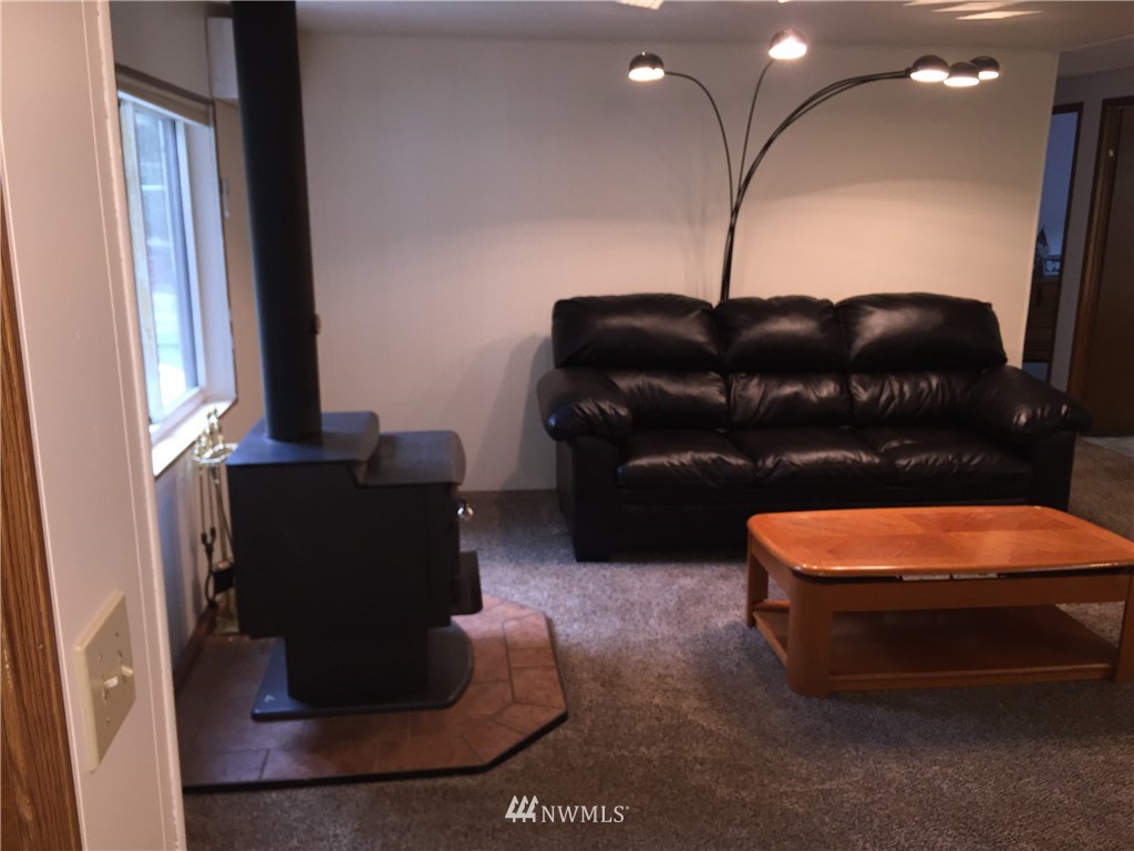 19823 South Carpenter Road Snohomish, WA 98290 - Photo 7 of 20 Gallery Image 7