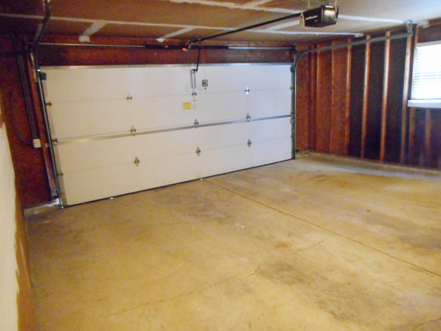 532 Shenandoah Trail Elgin, IL 60123 - Photo 20 of 20 a view of an empty room