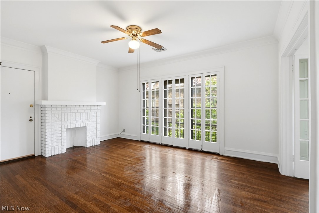 2473 Overlook Road, Unit 4 Cleveland Heights, OH 44106 - Photo 4 of 22 Gallery Image 4