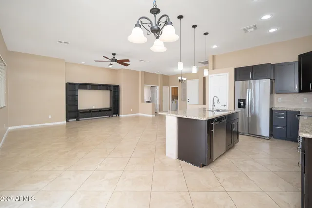 $1,995 | 13679 West Tara Lane, Surprise, AZ 85374