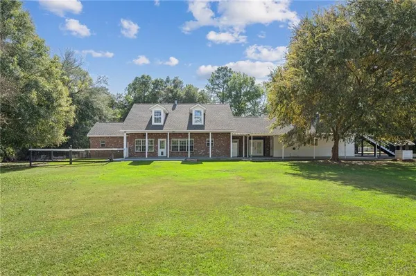$790,000 | 23375 Lowe Davis Road, Covington, LA 70435