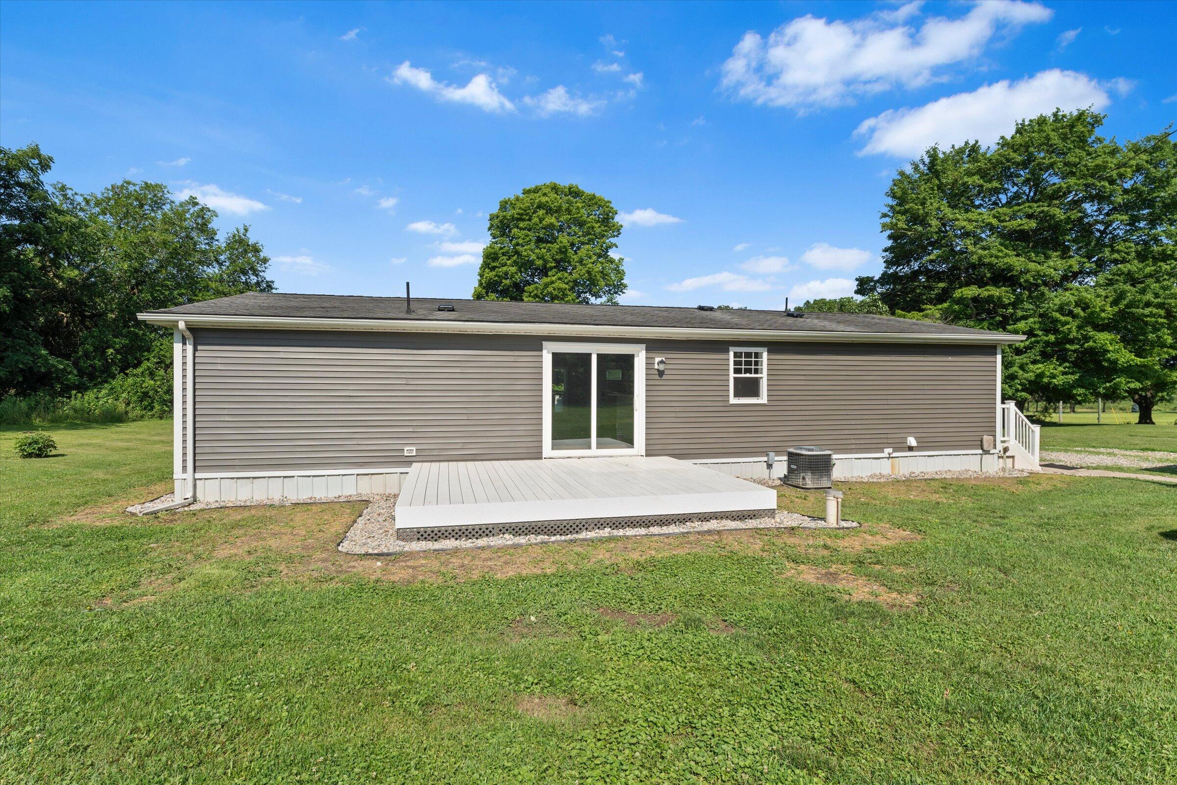59009 Penn Road Cassopolis, MI 49031 - Photo 2 of 35 32-DSC08968