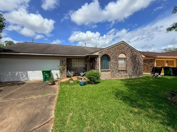 $183,000 | 4119 Fairgreen Lane, Houston, TX 77047