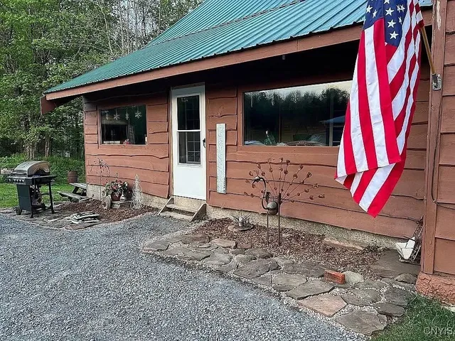 $249,900 | 11812 River Road, Florence, NY 13316