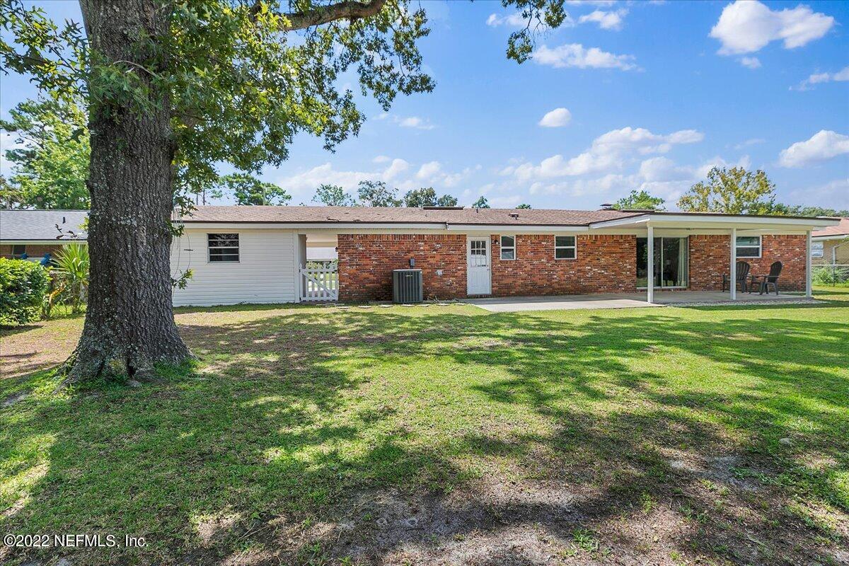1176 Montego Road East Jacksonville, FL 32216 - Photo 20 of 20 20-Backyard