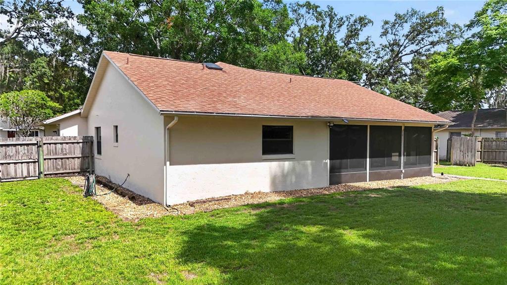 207 Pinecrest Road Mount Dora, FL 32757 - Photo 5 of 40