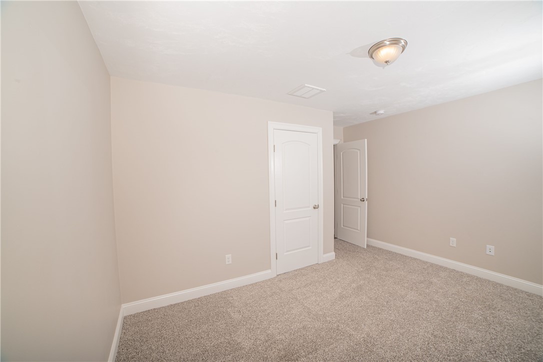 28 Bourque Road Cumberland, RI 02864 - Photo 4 of 30