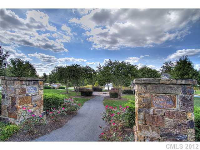 3317 Bridgewick Road Waxhaw, NC 28173 - Photo 2 of 16