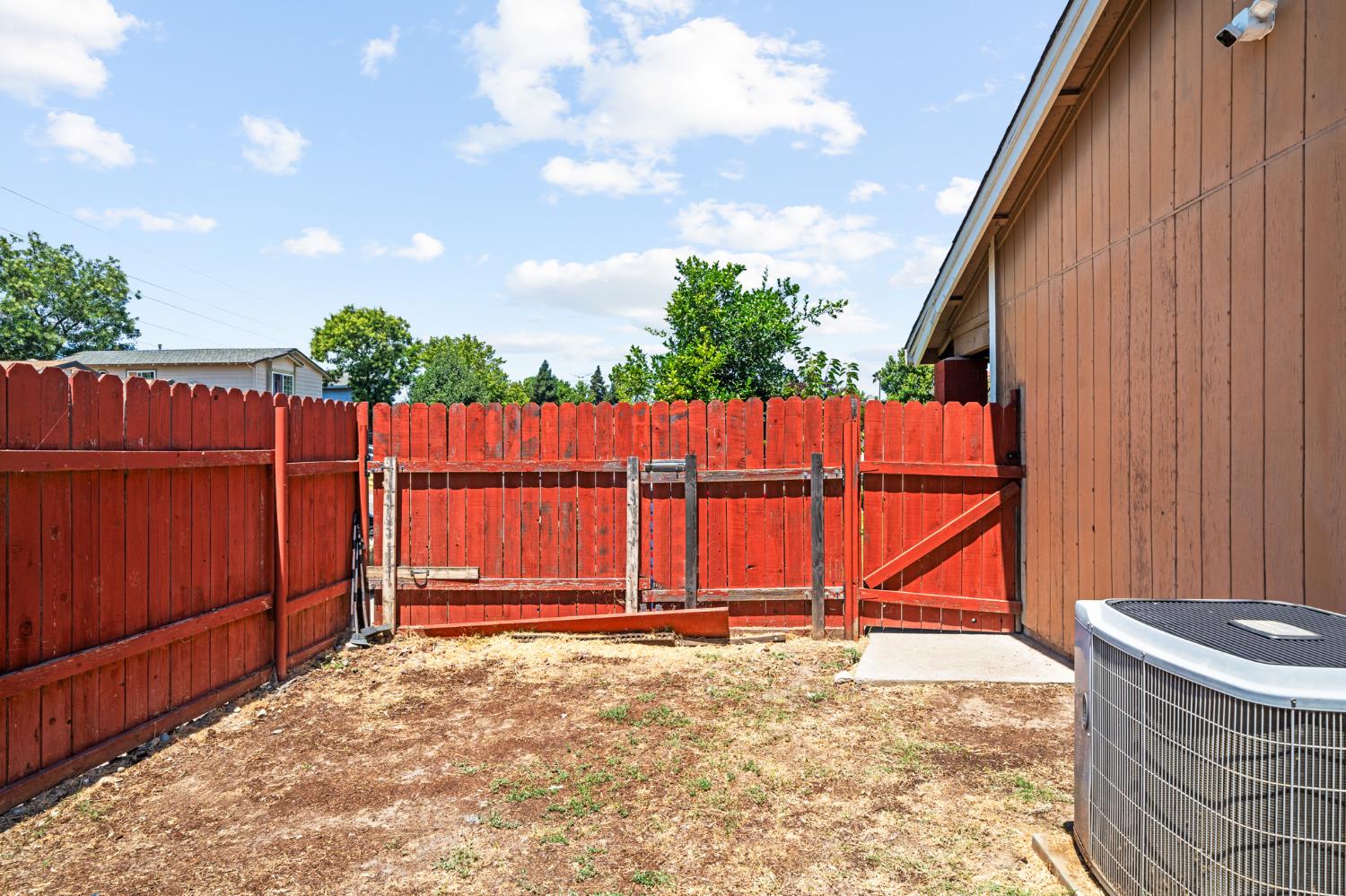 950 Rancho Roble Way Sacramento, CA 95834 - Photo 48 of 55
