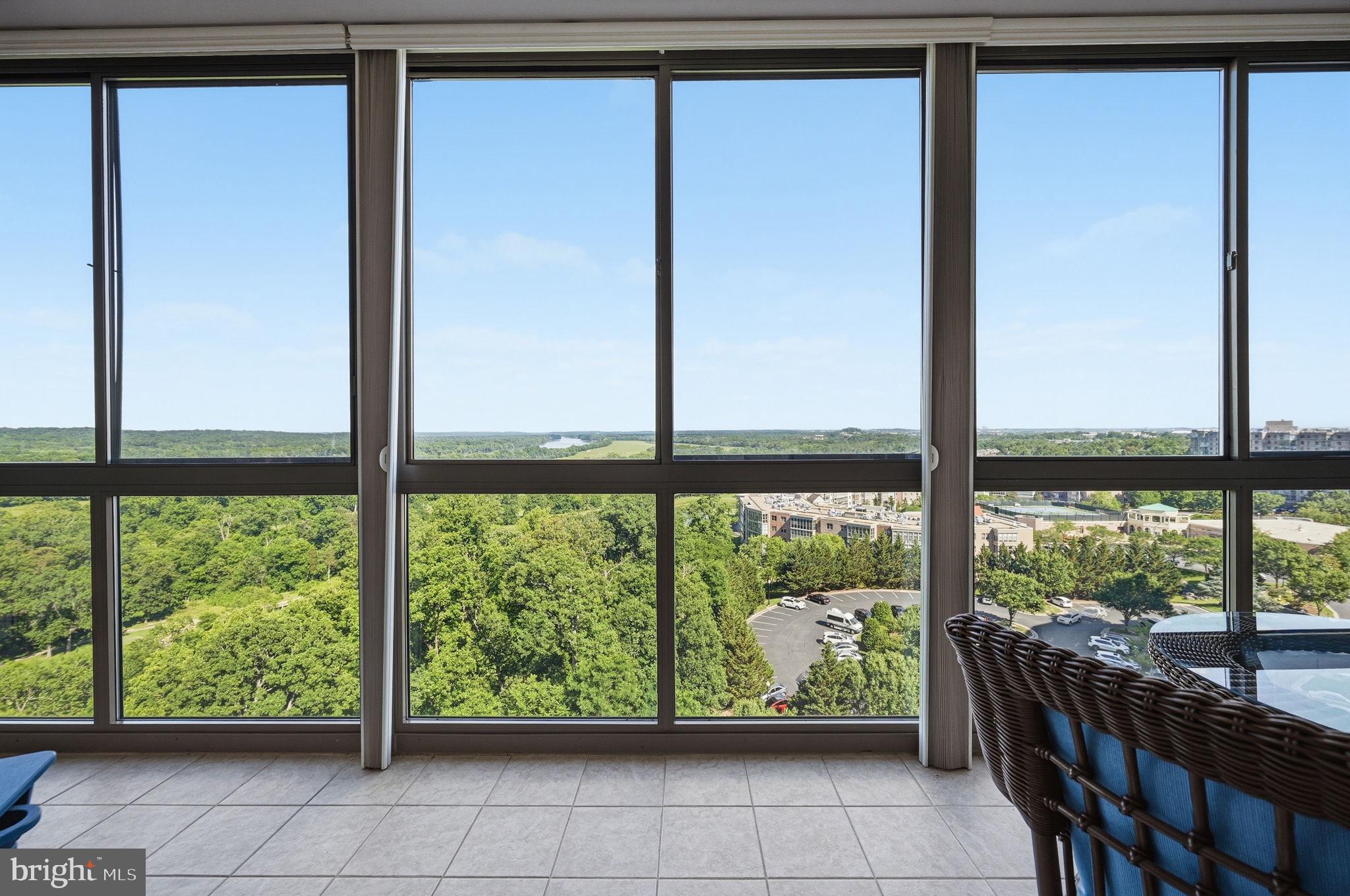 19355 Cypress Ridge Terrace, Unit 1017 Leesburg, VA 20176 - Photo 25 of 34