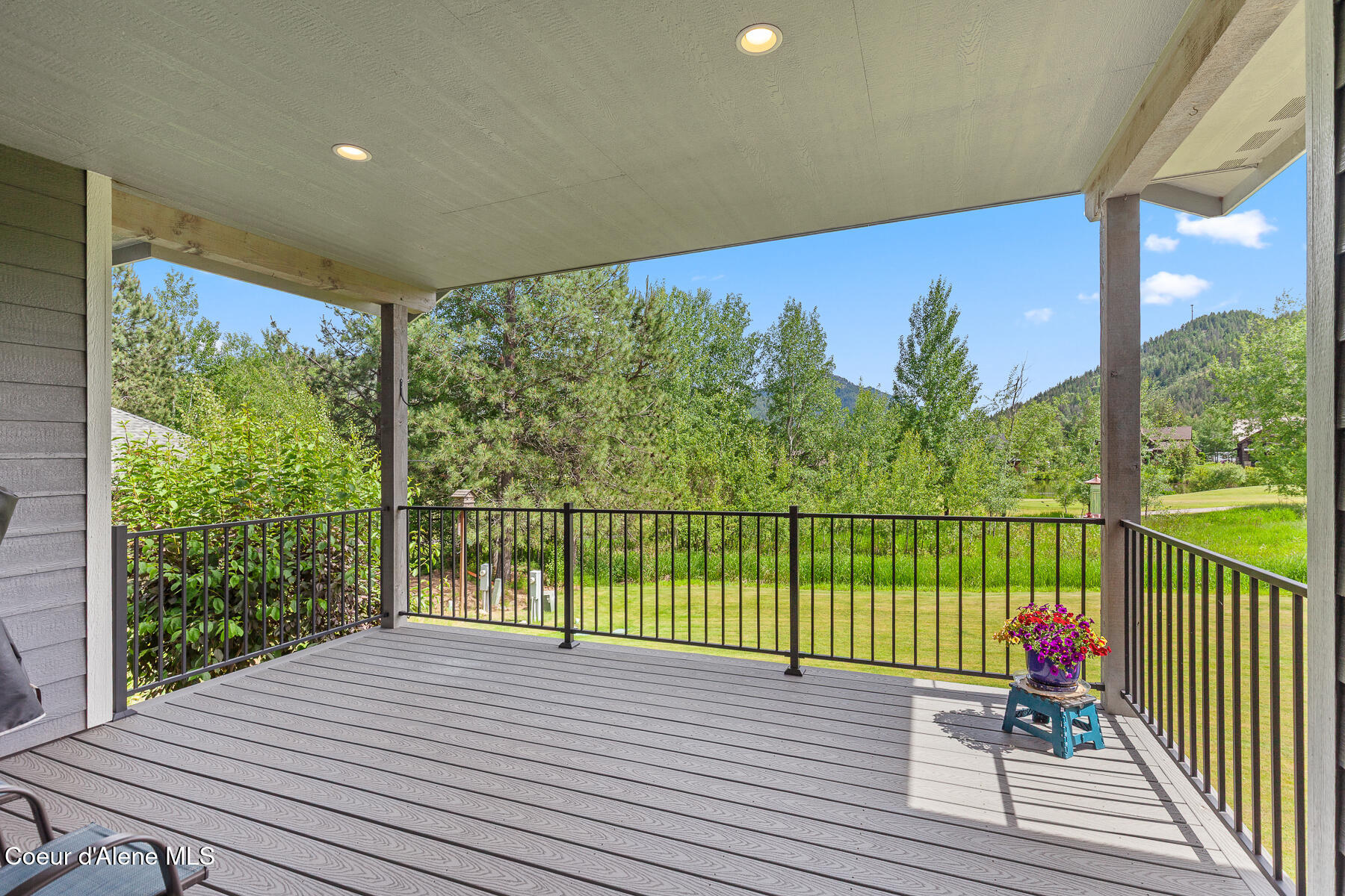 125 Golfview Lane Sandpoint, ID 83864 - Photo 22 of 49 Covered Trex deck