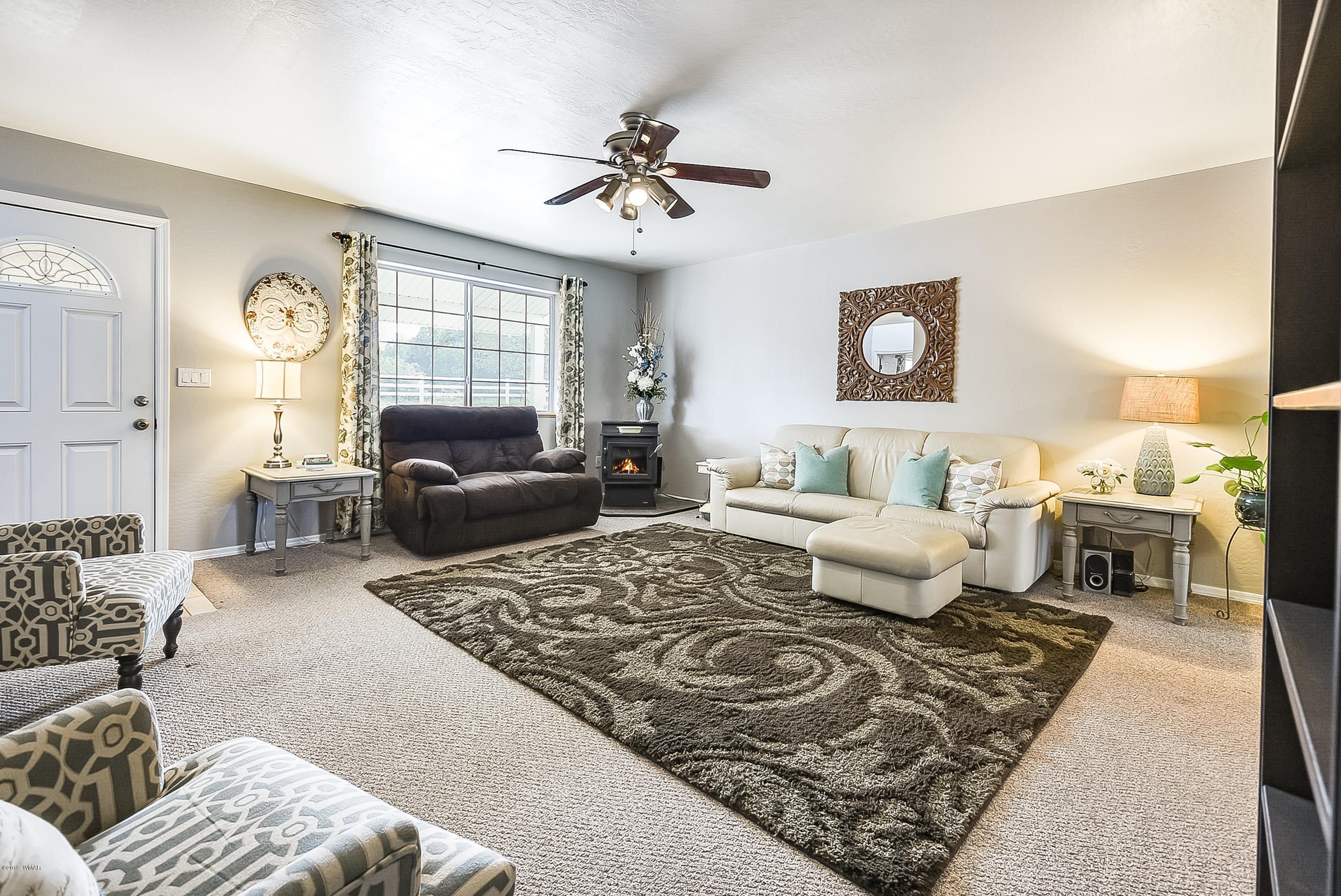 1093 Burton Road Show Low, AZ 85901 - Photo 9 of 17