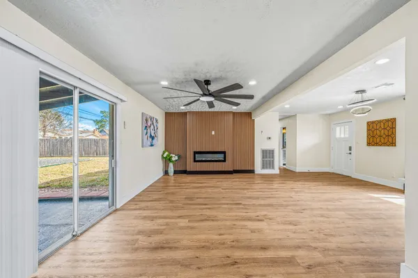 a view of an empty room and window