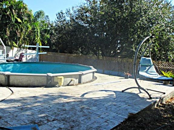 12932 81st Avenue Seminole, FL 33776 - Photo 26 of 27 a view of a outdoor space