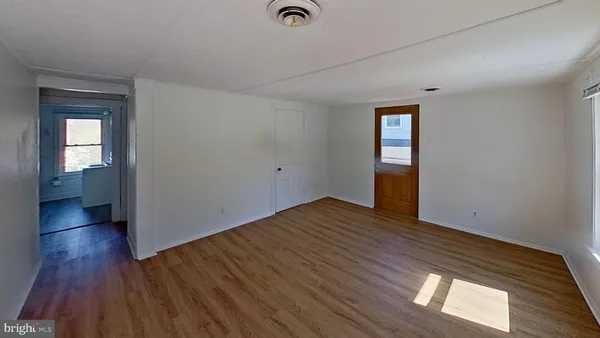 $1,175 | 411 Chestnut Street, Unit 2, Delta, PA 17314