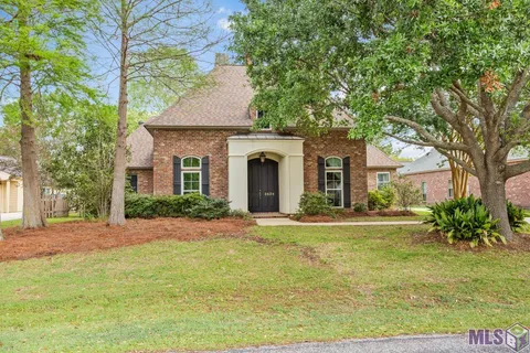 $524,000 | 3838 Twelve Oaks Avenue, Baton Rouge, LA 70820