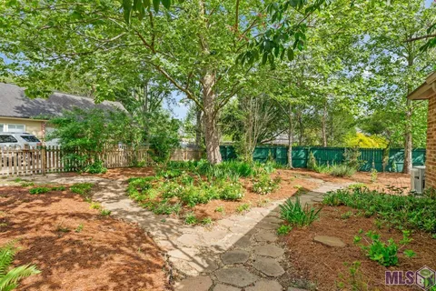 $524,000 | 3838 Twelve Oaks Avenue, Baton Rouge, LA 70820