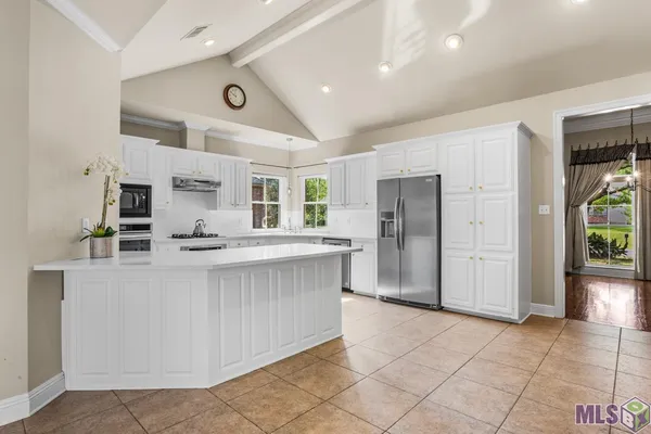 $524,000 | 3838 Twelve Oaks Avenue, Baton Rouge, LA 70820