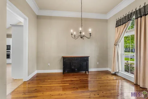 $524,000 | 3838 Twelve Oaks Avenue, Baton Rouge, LA 70820