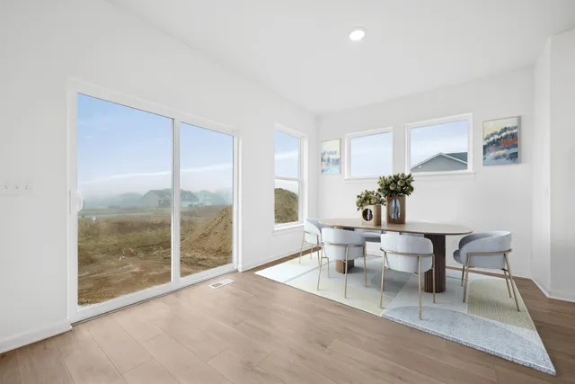 $549,000 | 3043 Trinity Drive, Shakopee, MN 55379