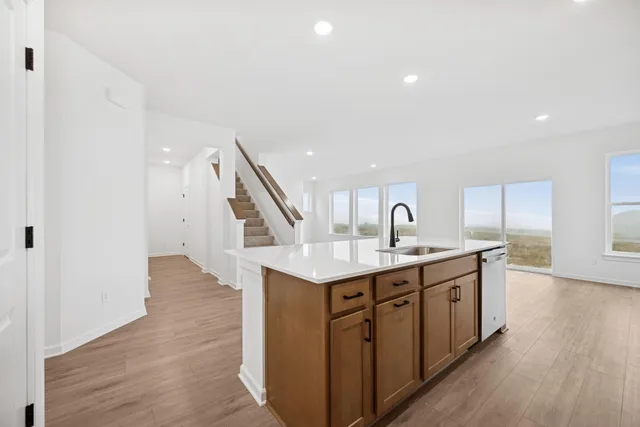 $549,000 | 3043 Trinity Drive, Shakopee, MN 55379