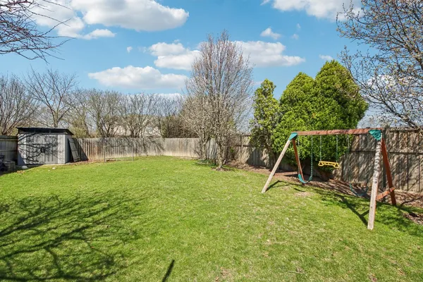 $800,000 | 1655 Marie Lane, Glenview, IL 60025