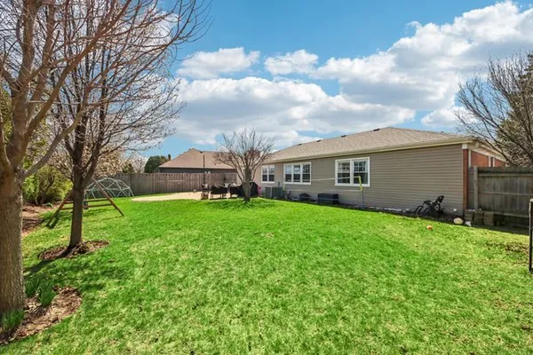 $800,000 | 1655 Marie Lane, Glenview, IL 60025
