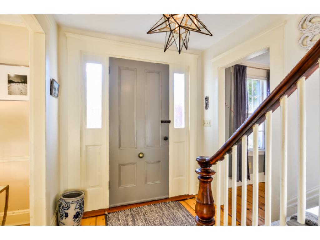 1060 State Road Eliot, ME 03903 - Photo 11 of 36 Gallery Image 11