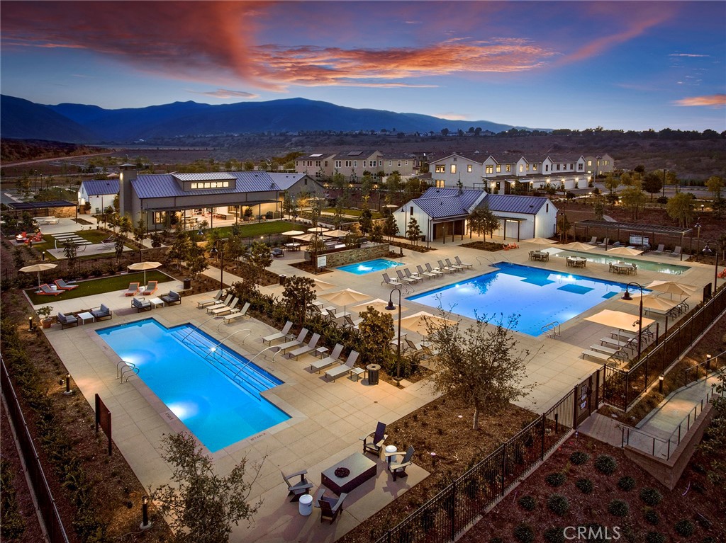 4084 Spring Lane Corona, CA 92883 - Photo 11 of 17 a view of a city with an ocean