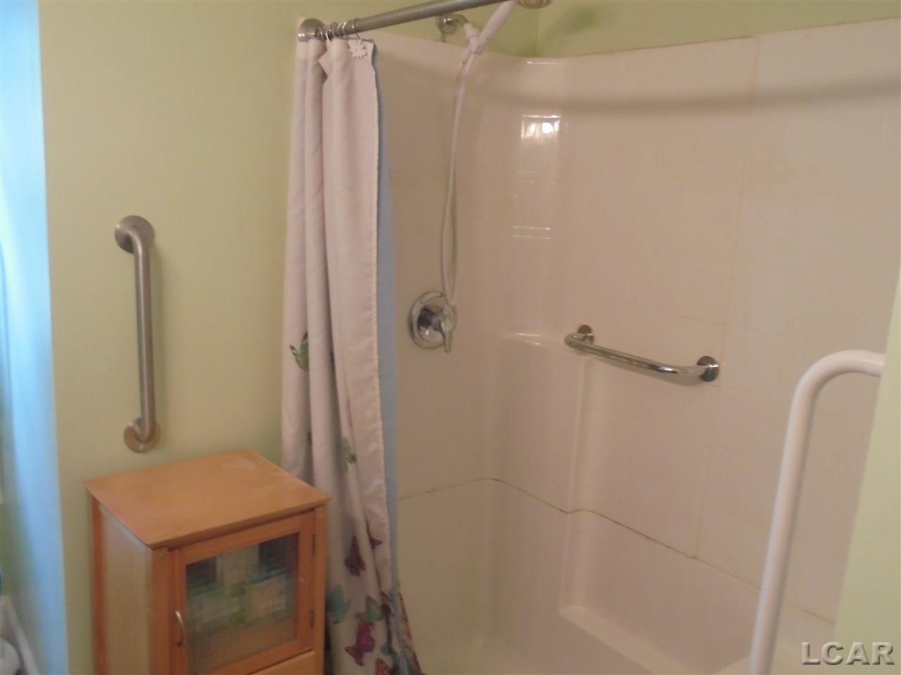 2705 South Meridian Road Jackson, MI 49203 - Photo 18 of 20